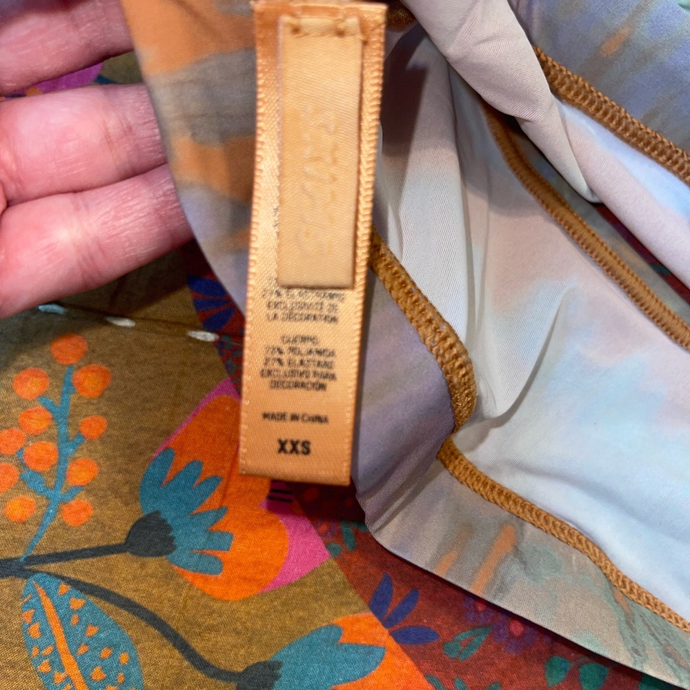 SKIMS bralette - Picture 3 of 3